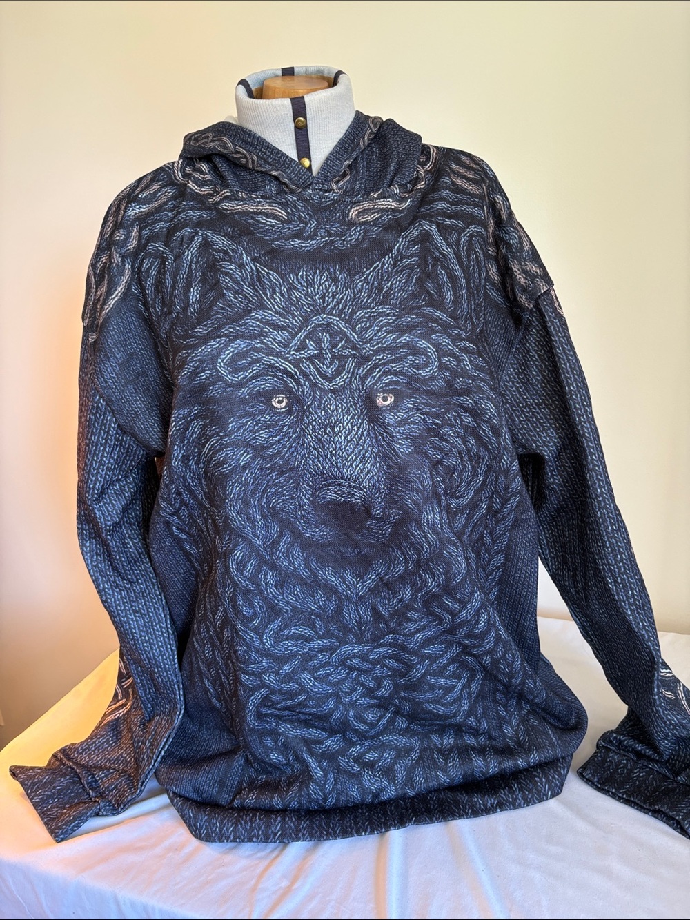 Wolf Graphic Hoodie Sweatshirt